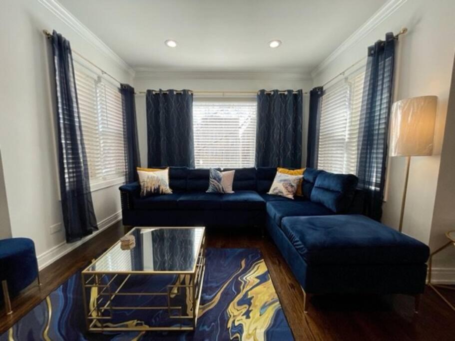 The Blue Golden Luxury Modern 3- Bedroom Apartment In Chicago Zewnętrze zdjęcie